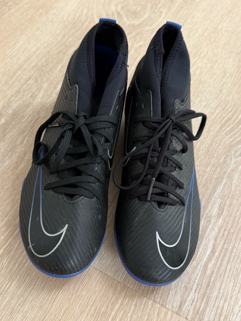 Nike Mercurial Superfly 9 Club FG/MG Youth Soccer Cleats Black Blue Size 4.5Y US